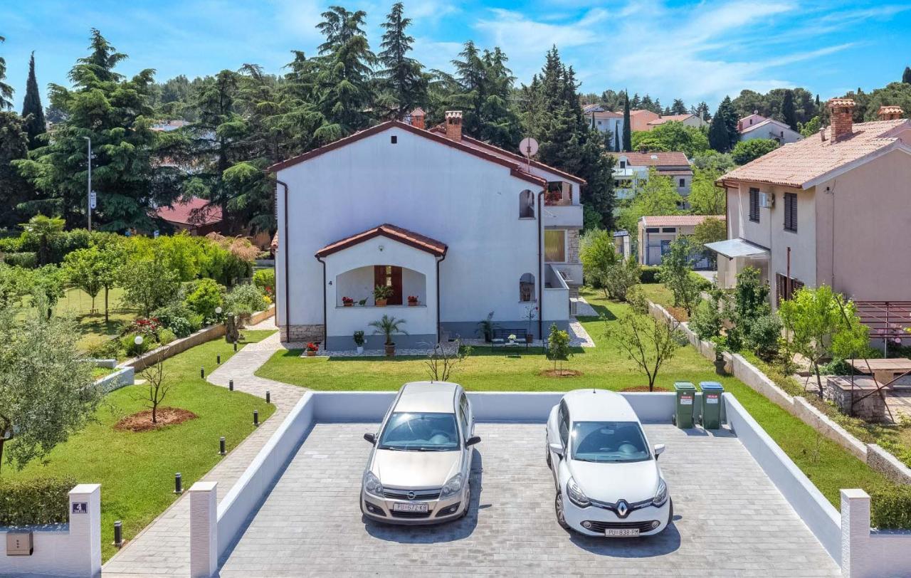 Lili Daire Poreč Dış mekan fotoğraf